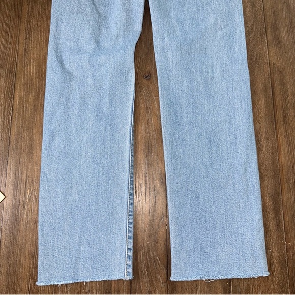 Levi’s Wedgie Straight Jean High Rise Button Fly Droit Fray - Picture 11 of 12